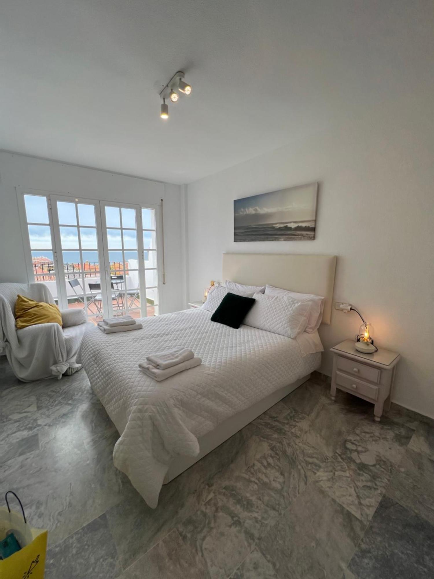 El Atico Con Vistas Al Mediterraneo Parking Y Piscina 6P Rincon de la Victoria Ngoại thất bức ảnh